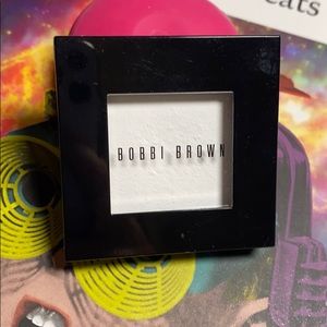 Bobbi Brown Eye Shadow White color
